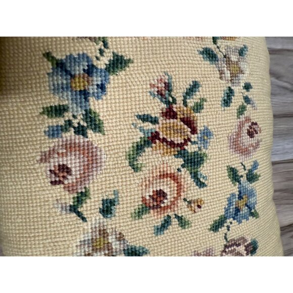 Vtg Wool Needlepoint Floral Throw Pillow Velvet  granny French country cottage - Picture 3 of 10